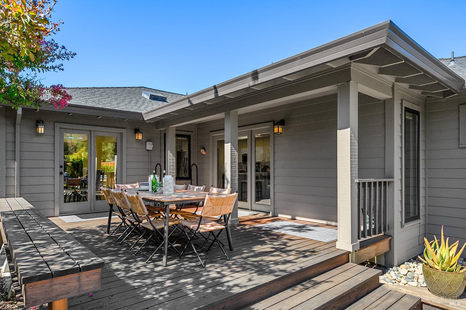 412 Fairway Court Healdsburg CA 95448