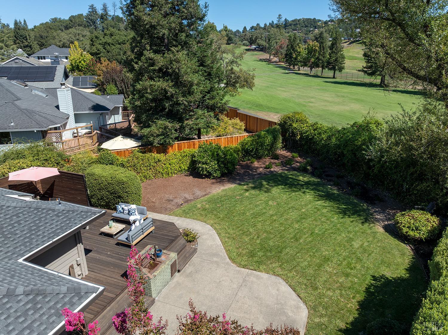 412 Fairway Court Healdsburg CA 95448