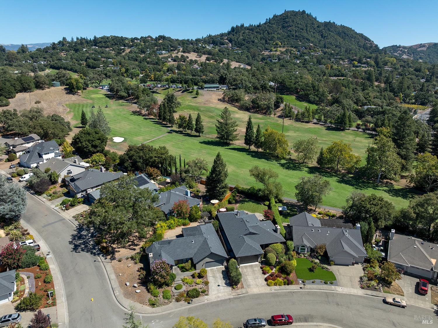 412 Fairway Court Healdsburg CA 95448