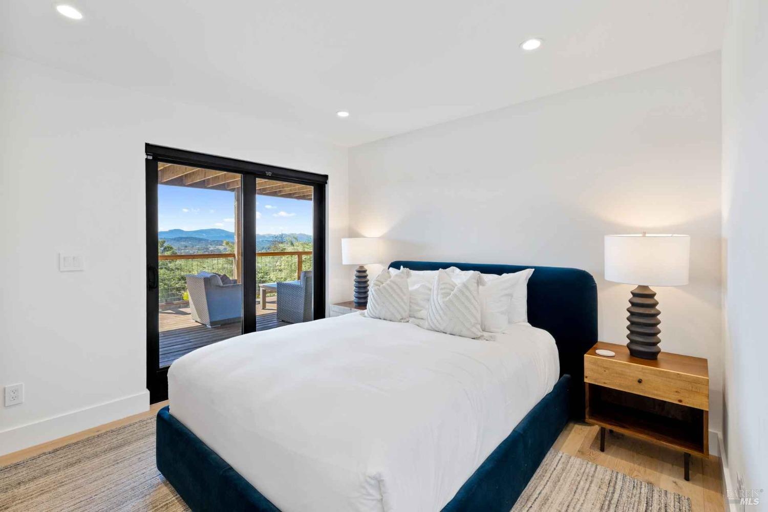 1069 Shadybrook Lane Napa CA 94558