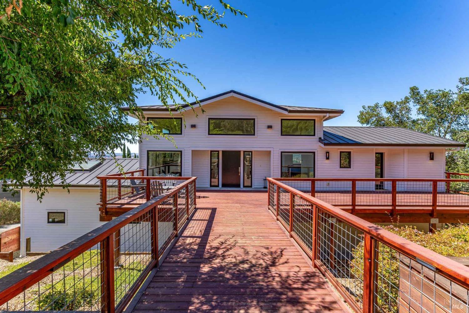 1069 Shadybrook Lane Napa CA 94558