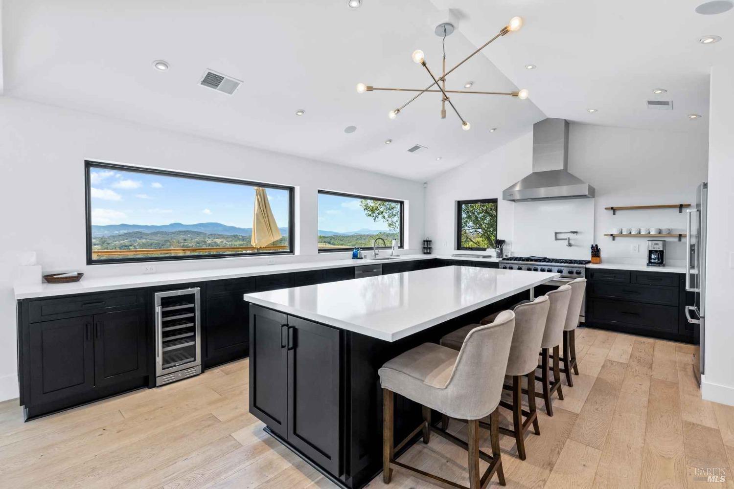 1069 Shadybrook Lane Napa CA 94558