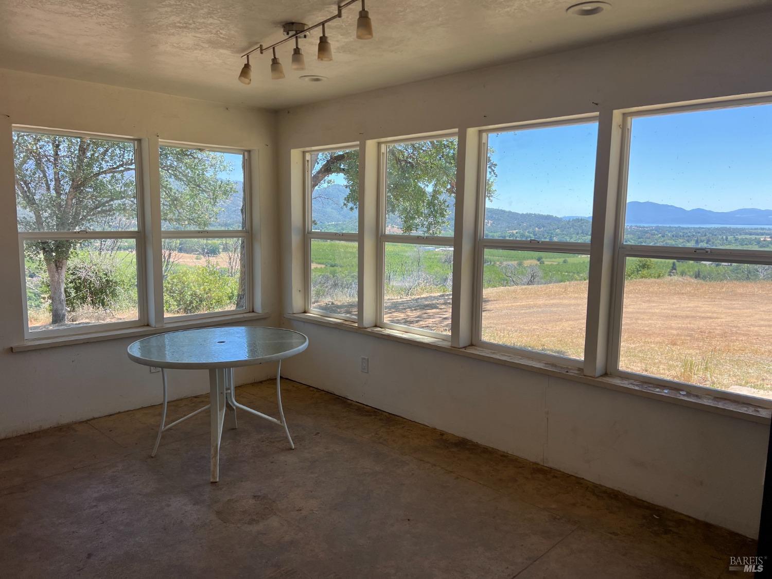 10935 Rancheria Road Upper Lake CA 95485