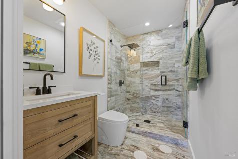 2152 Montecito Avenue Santa Rosa CA 95404