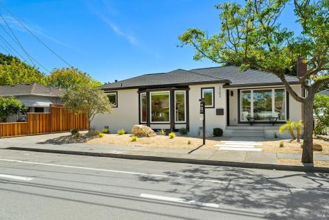 2152 Montecito Avenue Santa Rosa CA 95404