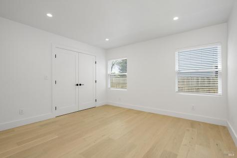 2152 Montecito Avenue Santa Rosa CA 95404