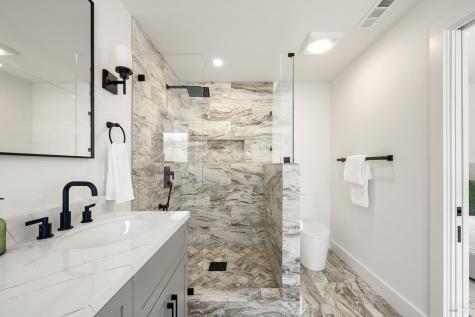 2152 Montecito Avenue Santa Rosa CA 95404