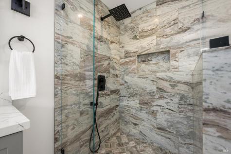 2152 Montecito Avenue Santa Rosa CA 95404