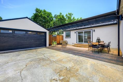 2152 Montecito Avenue Santa Rosa CA 95404