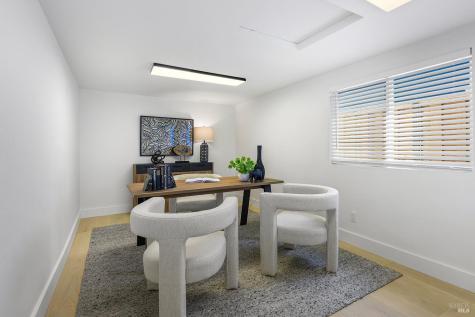 2152 Montecito Avenue Santa Rosa CA 95404