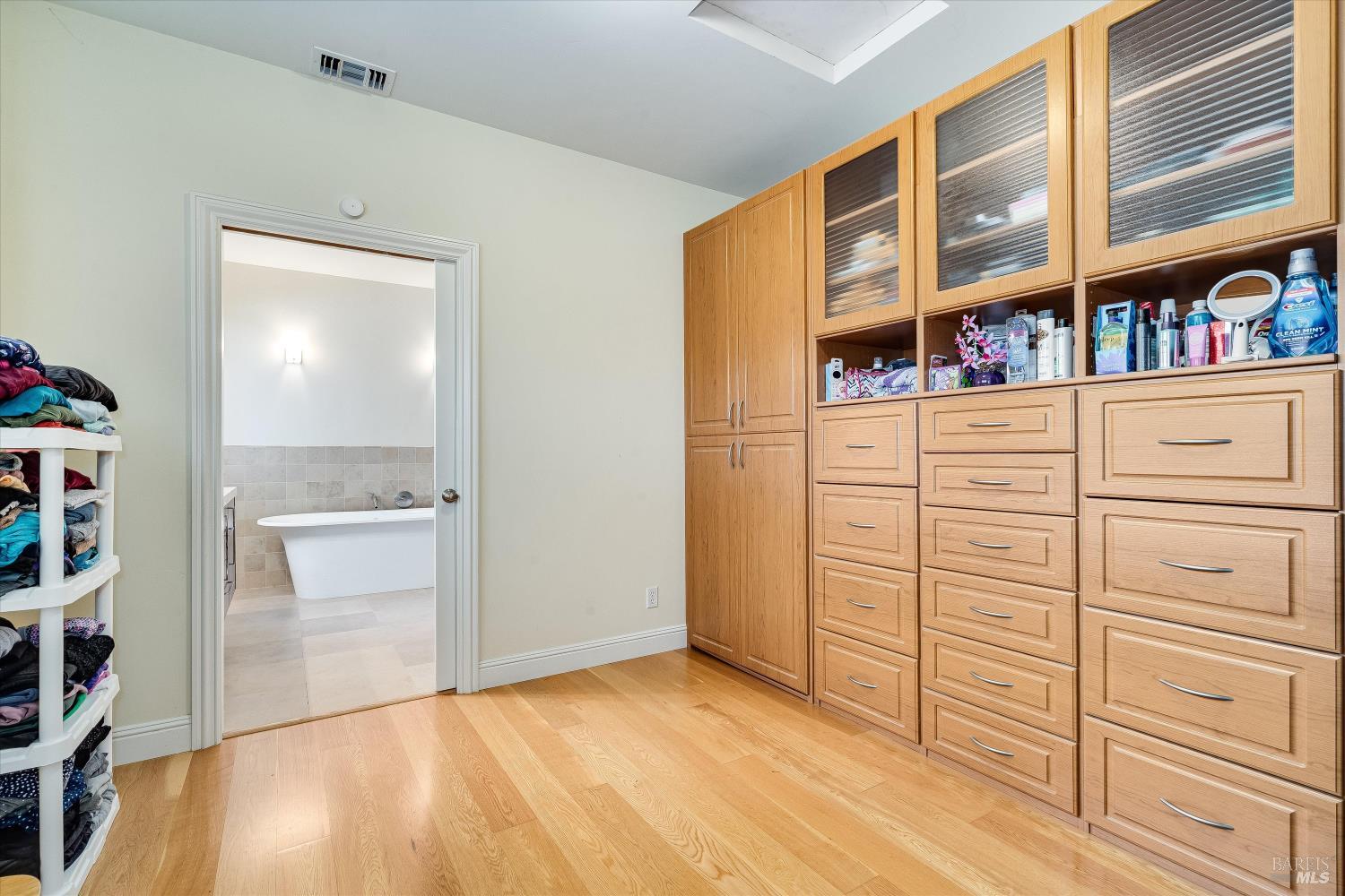 1919 Marian Lane Santa Rosa CA 95405