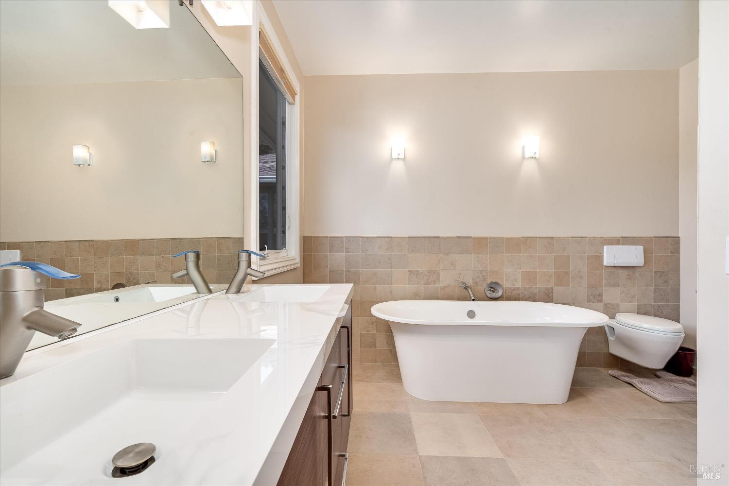 1919 Marian Lane Santa Rosa CA 95405