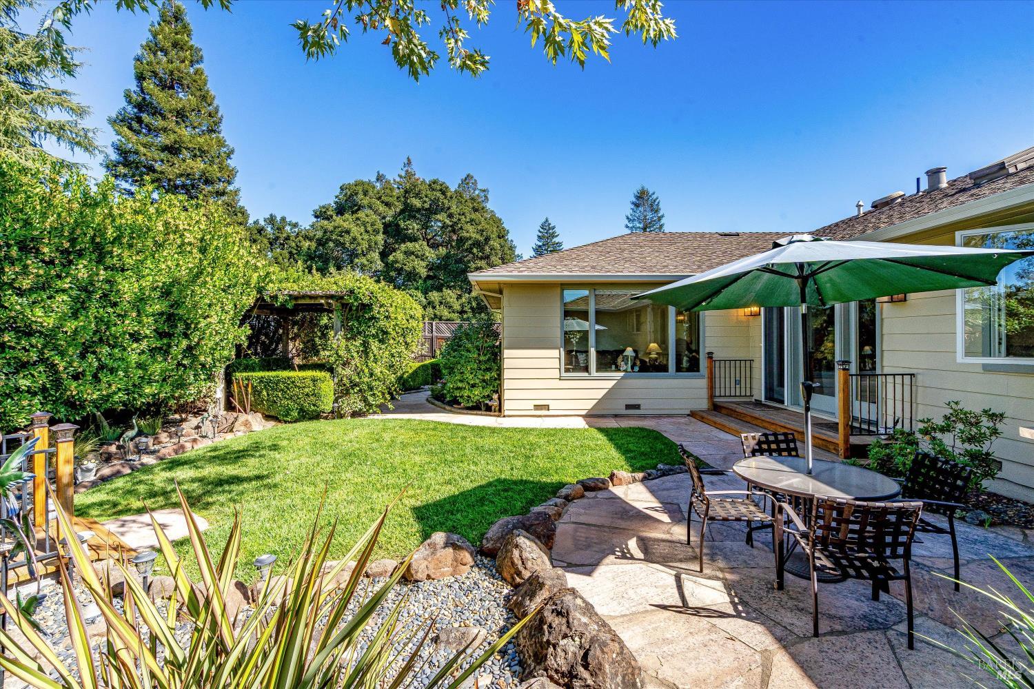 1919 Marian Lane Santa Rosa CA 95405