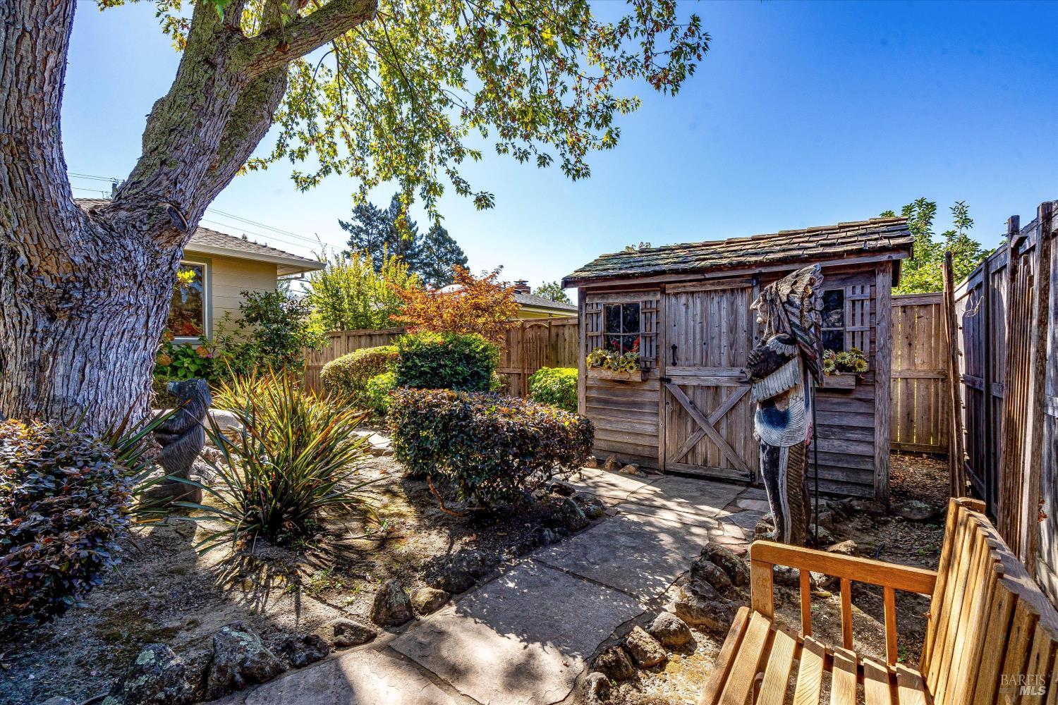 1919 Marian Lane Santa Rosa CA 95405