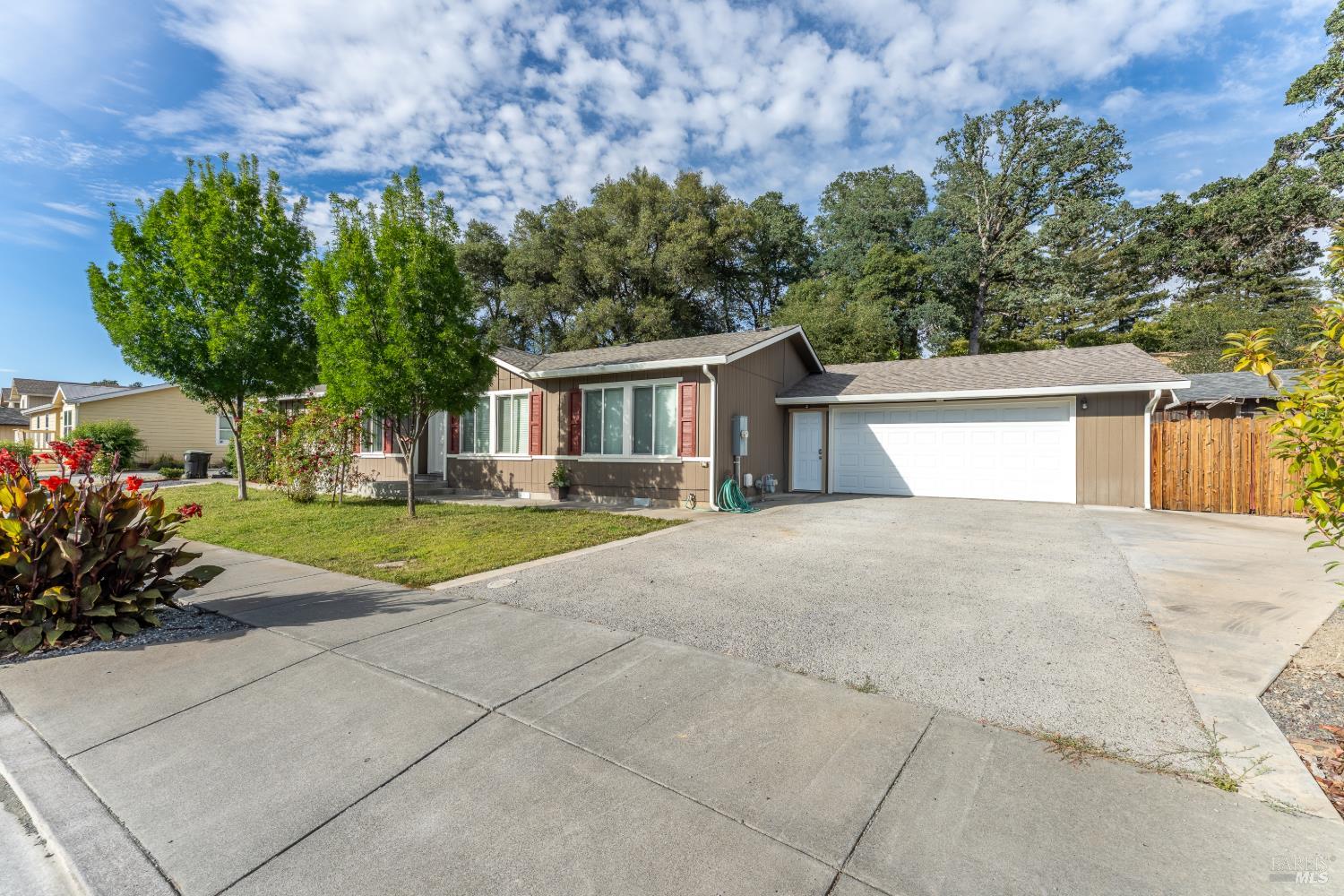 3437 Sol Lane Ukiah CA 95482