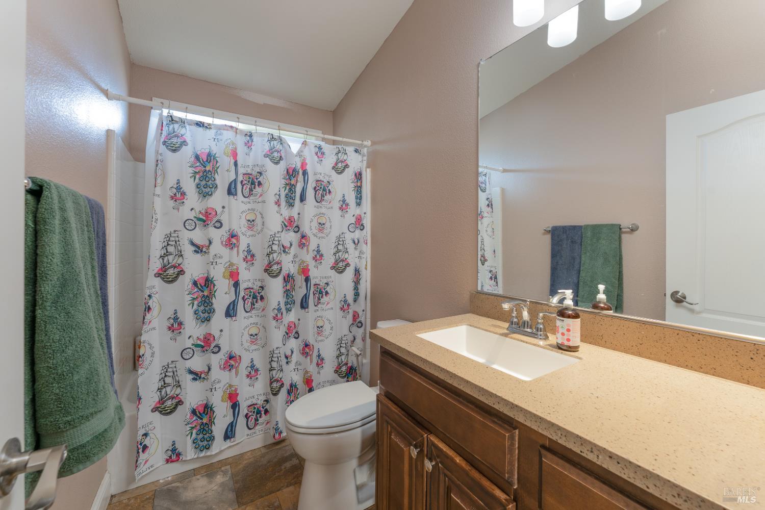 3437 Sol Lane Ukiah CA 95482