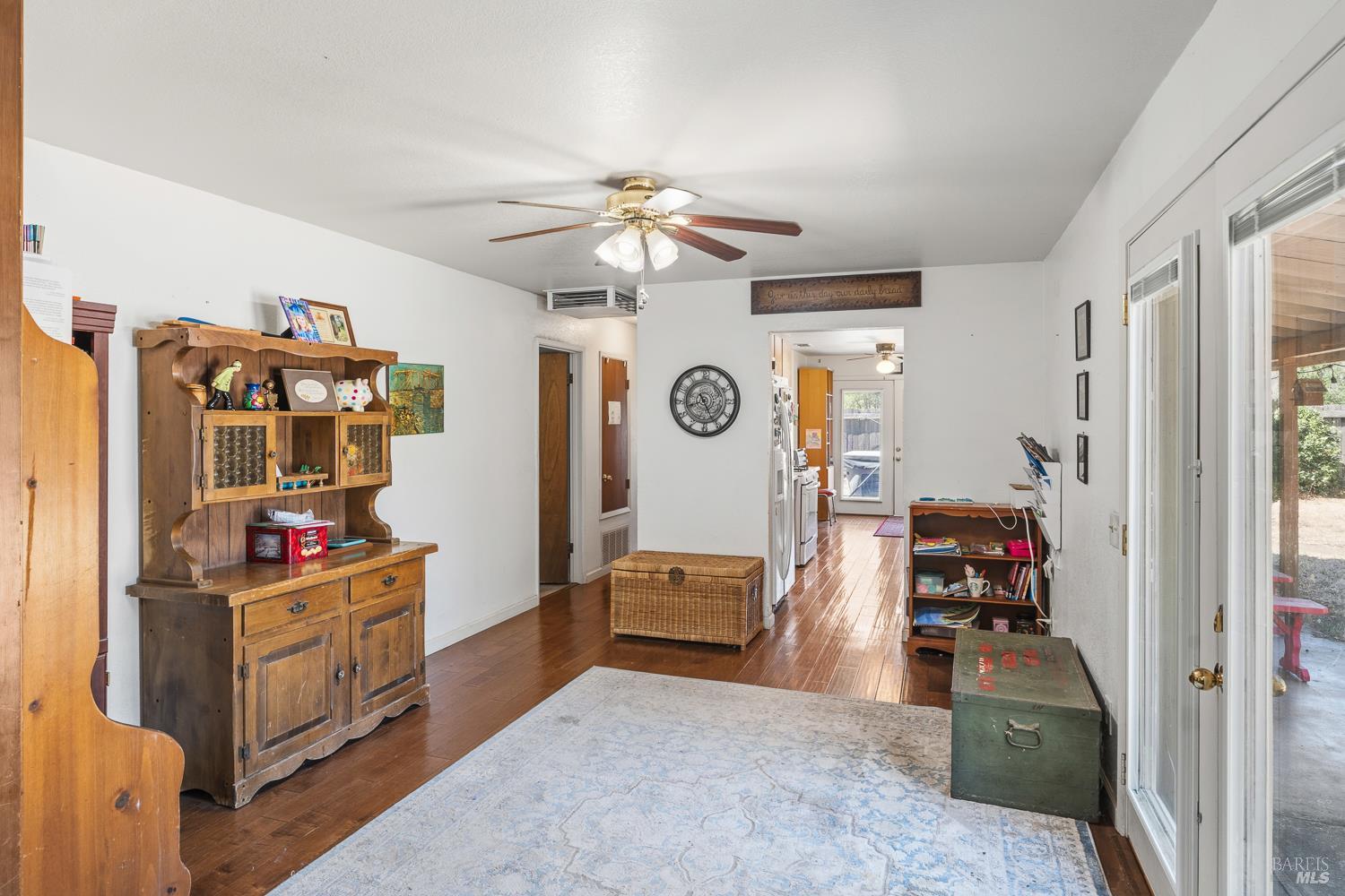 8461 Uva Drive Redwood Valley CA 95470