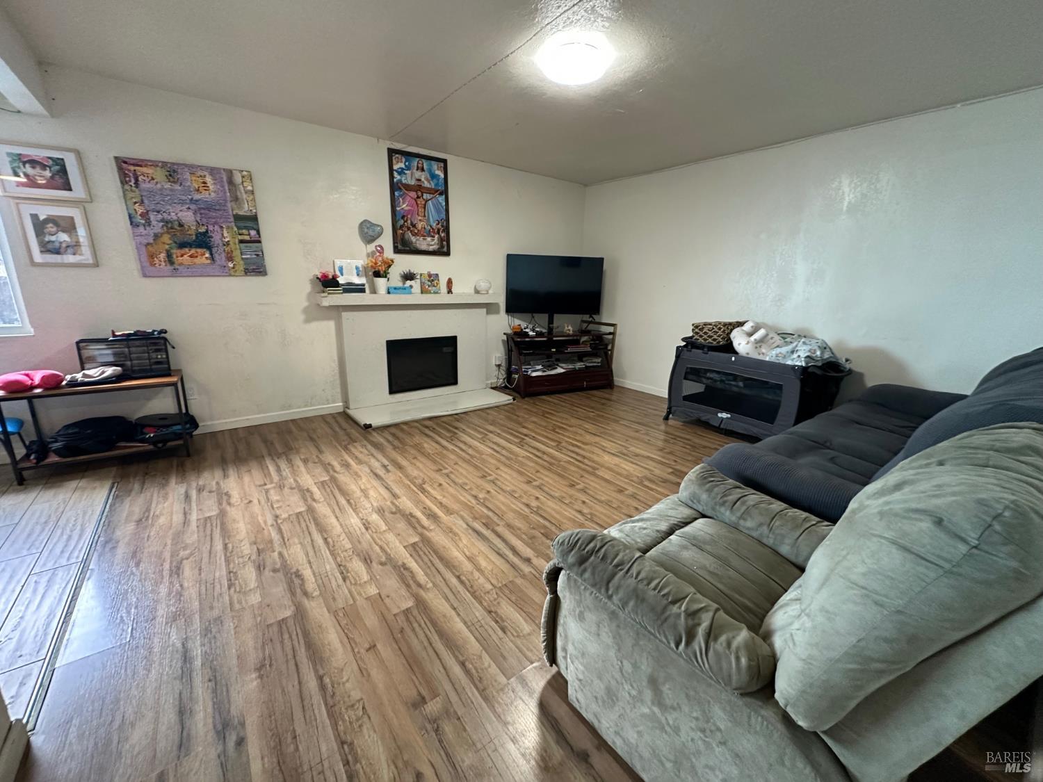 3074 Jo Ann Drive Richmond CA 94806