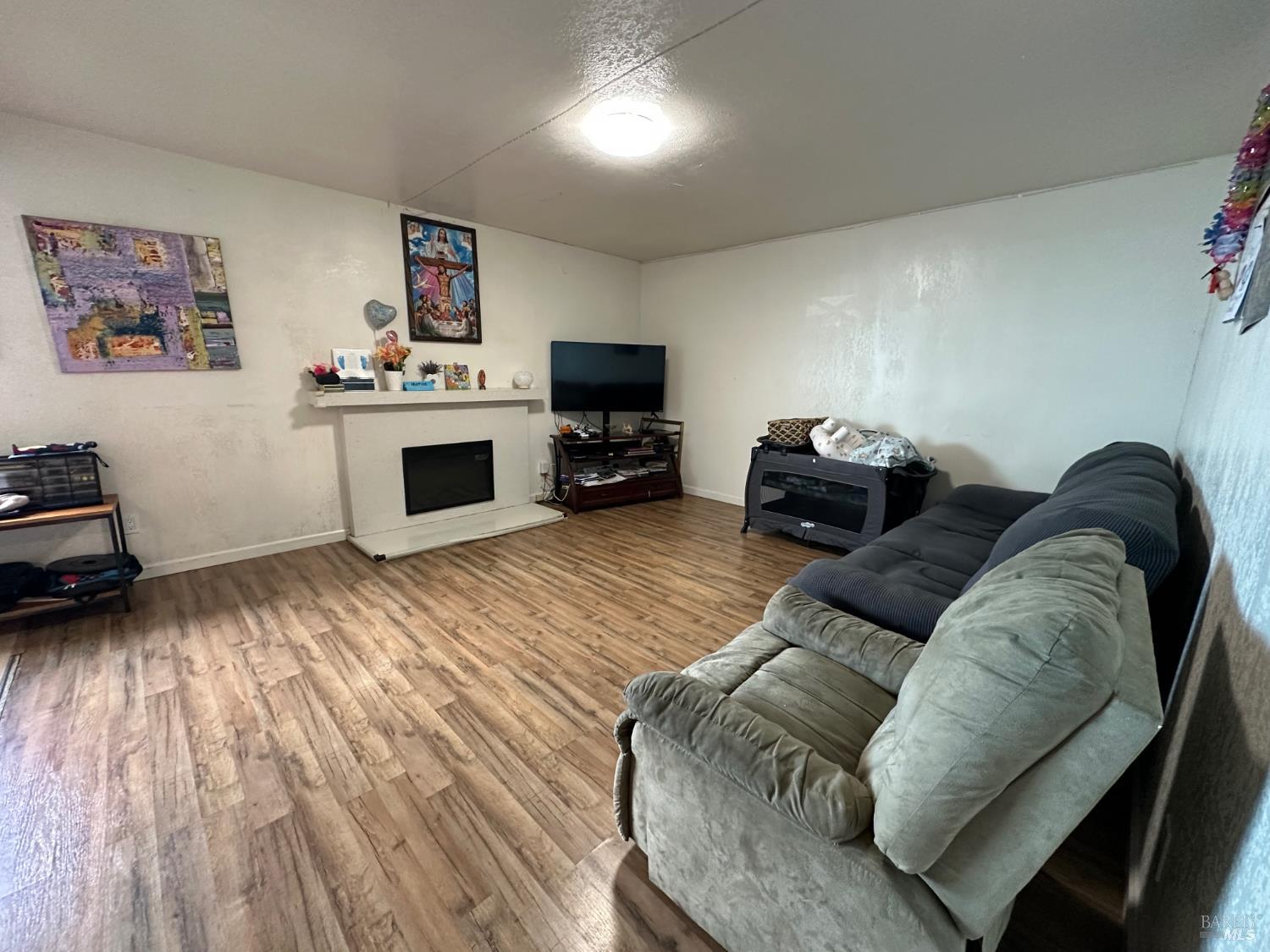 3074 Jo Ann Drive Richmond CA 94806