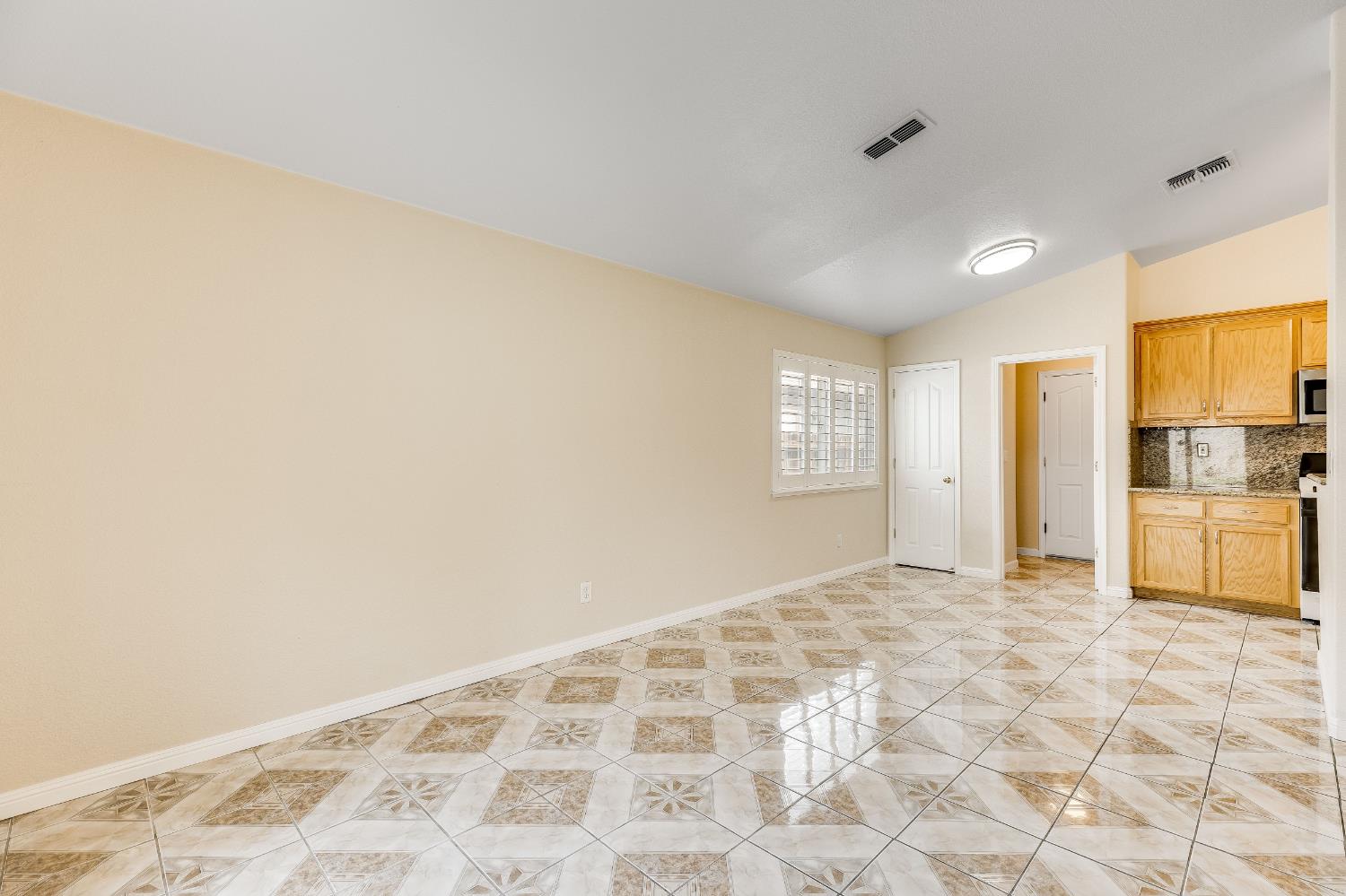 934 Norman Drive Manteca CA 95336