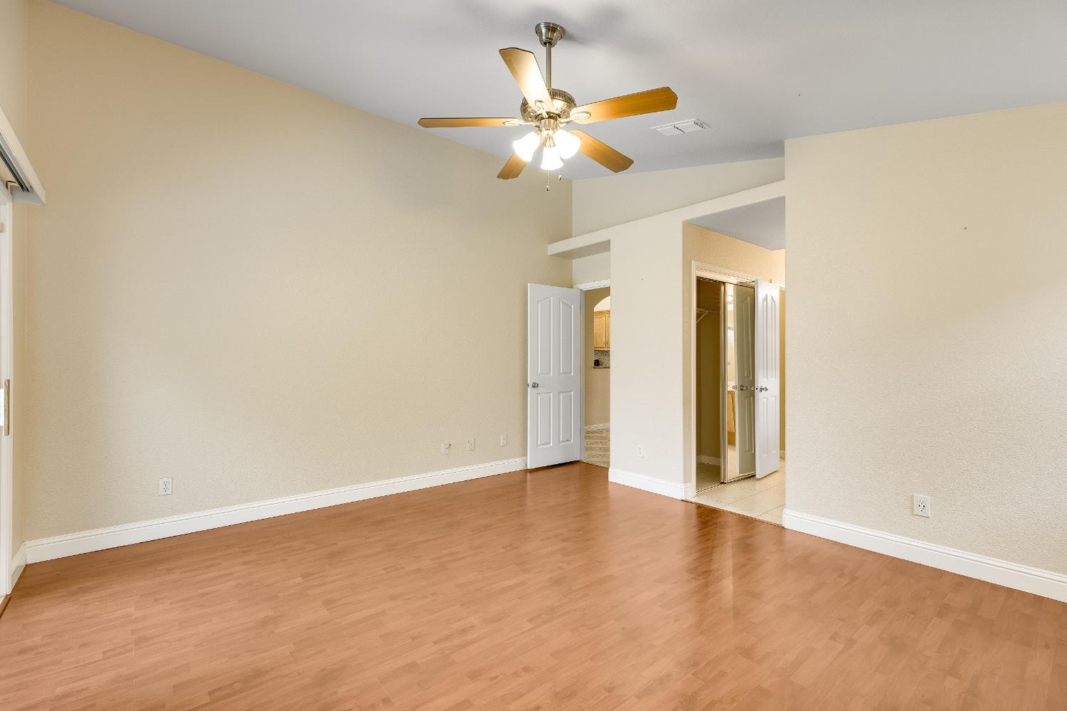 934 Norman Drive Manteca CA 95336