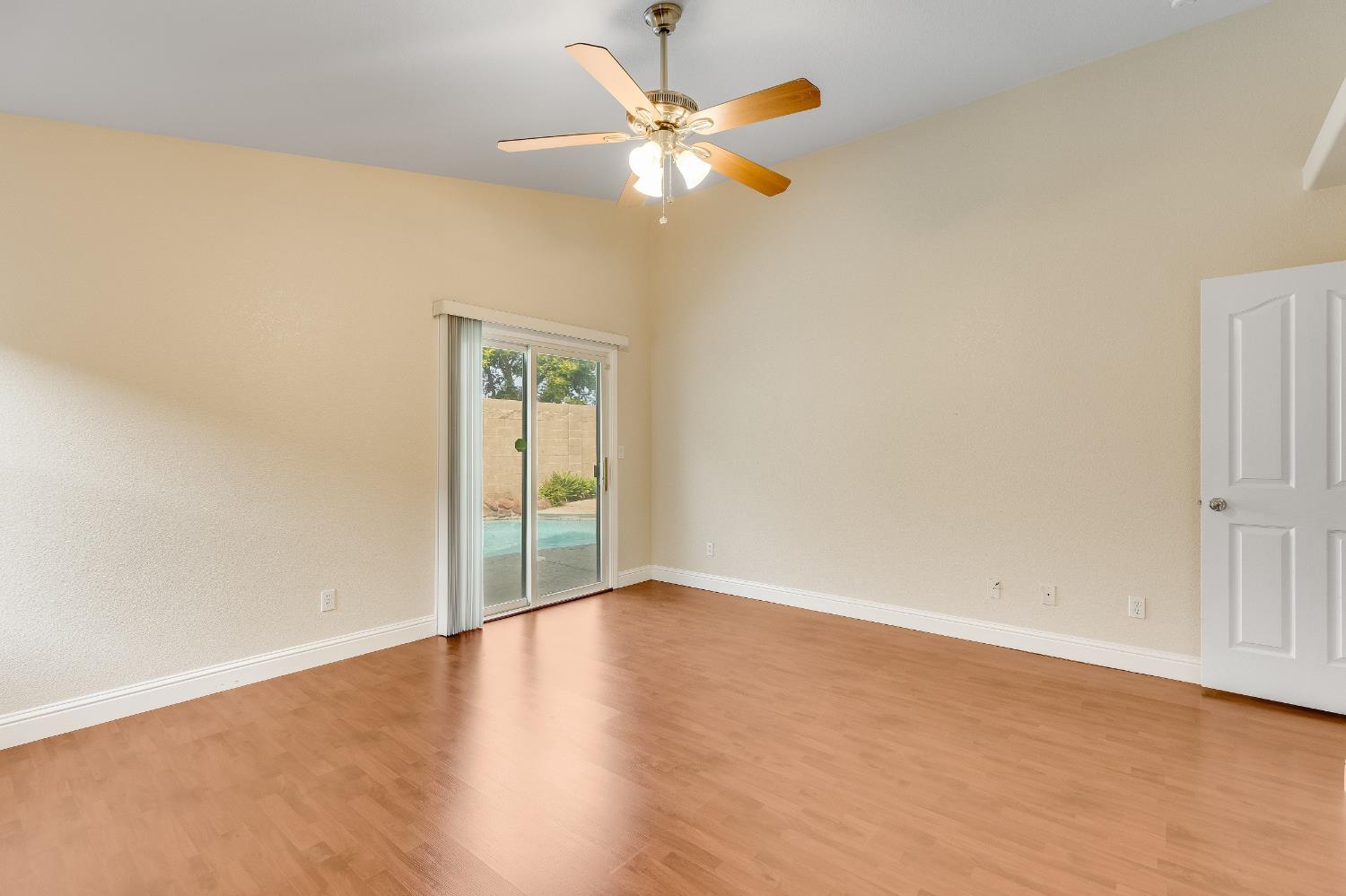 934 Norman Drive Manteca CA 95336