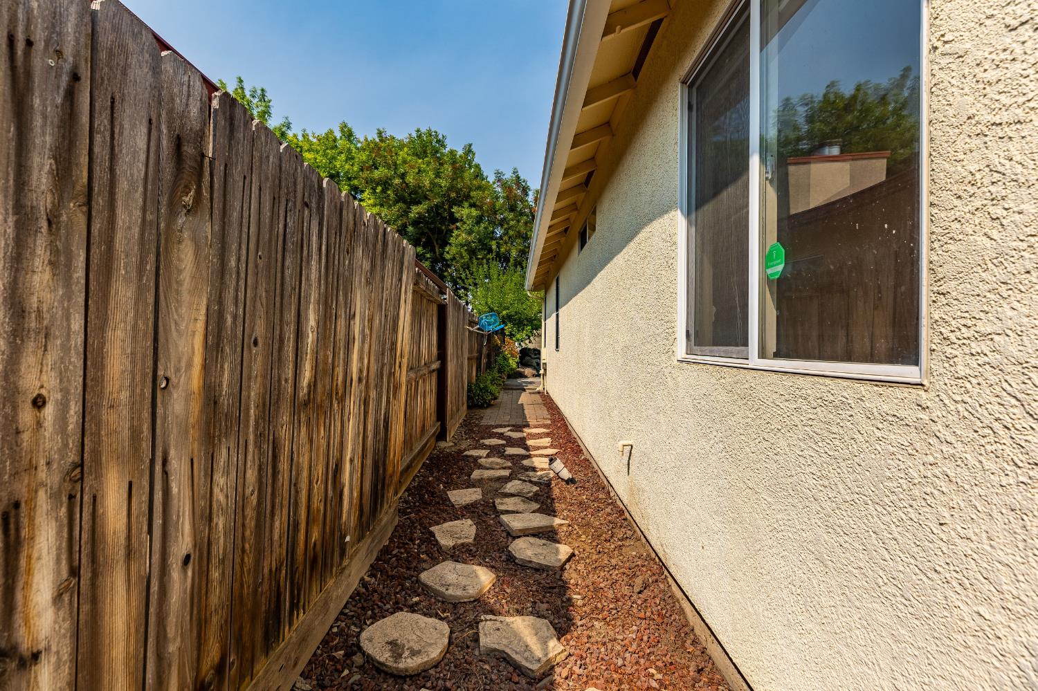 934 Norman Drive Manteca CA 95336