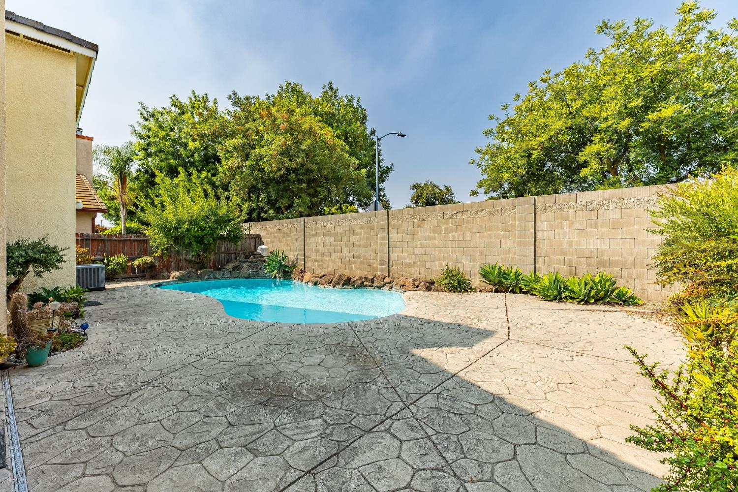 934 Norman Drive Manteca CA 95336