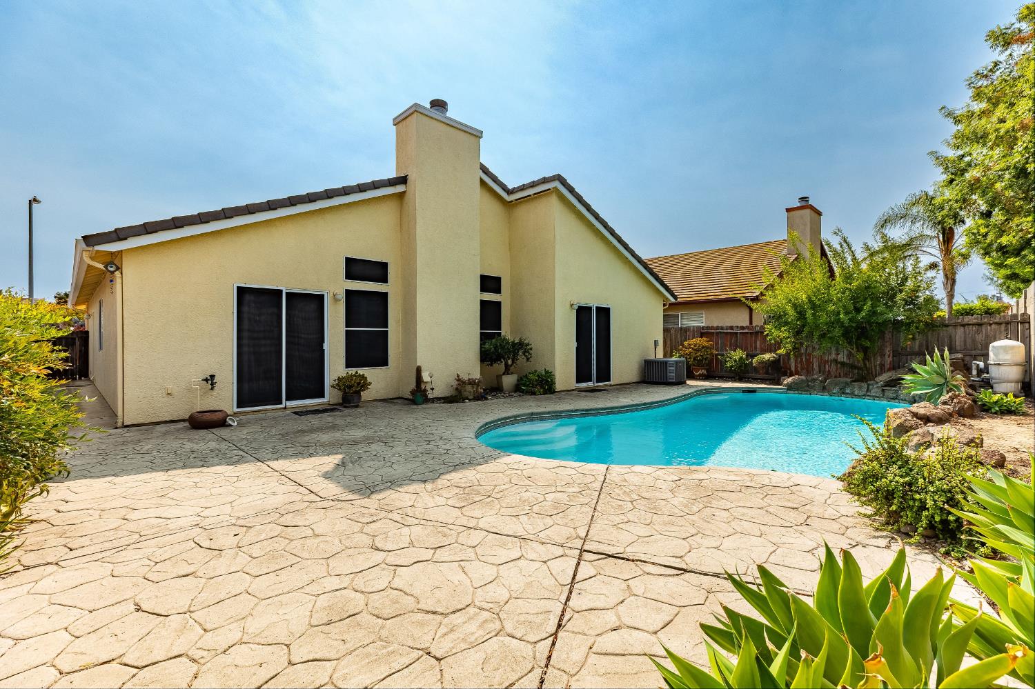934 Norman Drive Manteca CA 95336