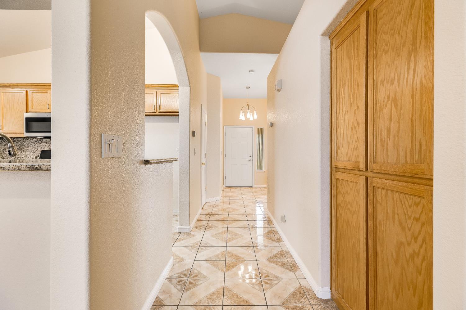 934 Norman Drive Manteca CA 95336