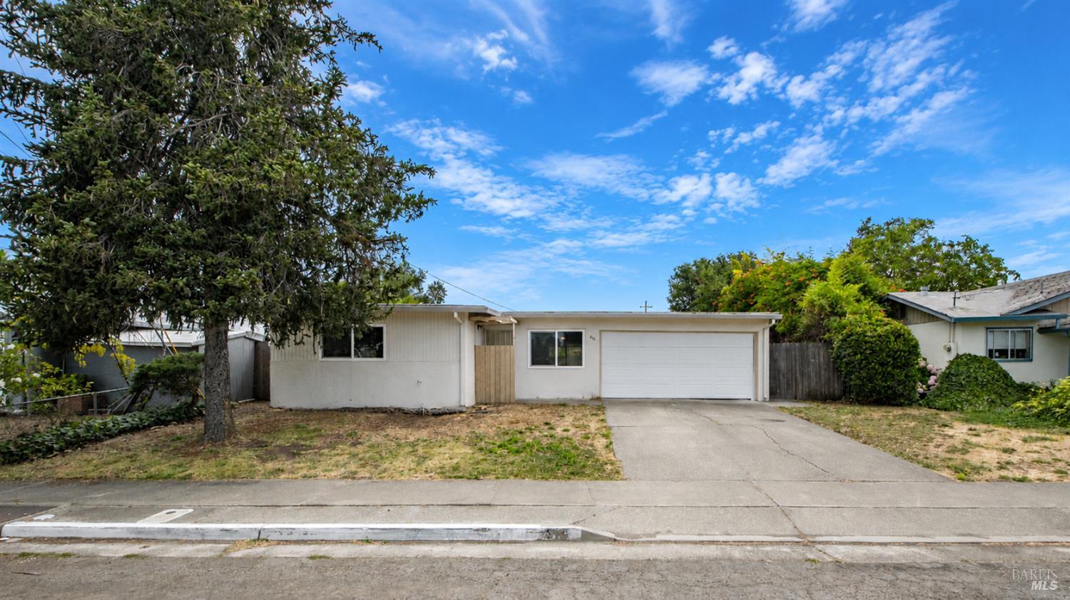 816 Warren Lane Santa Rosa CA 95401