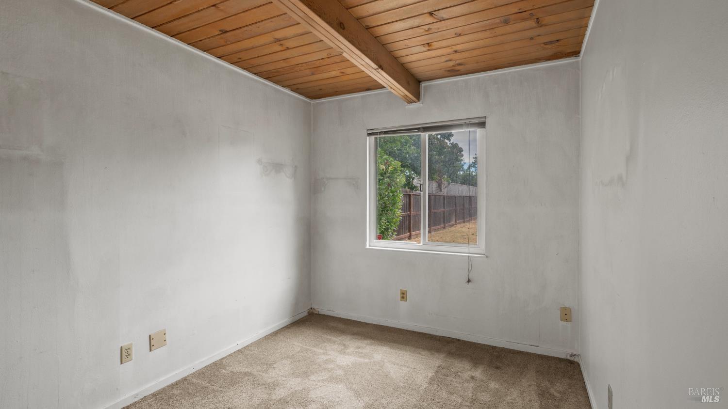 816 Warren Lane Santa Rosa CA 95401