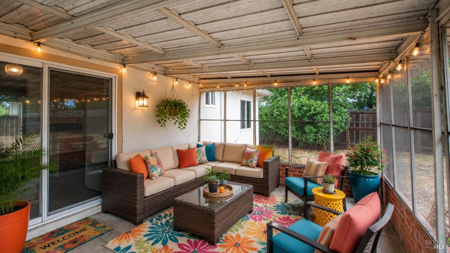 816 Warren Lane Santa Rosa CA 95401
