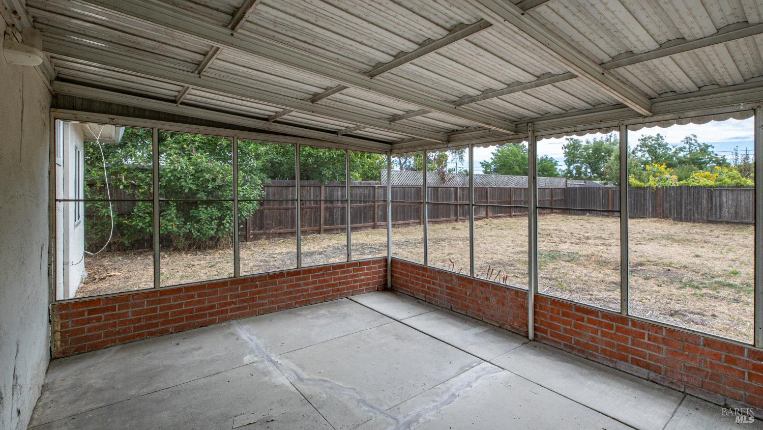 816 Warren Lane Santa Rosa CA 95401