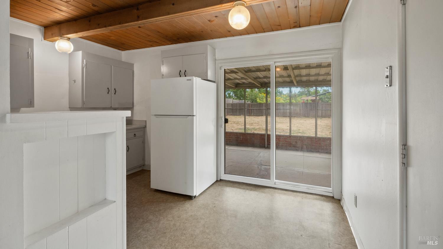 816 Warren Lane Santa Rosa CA 95401