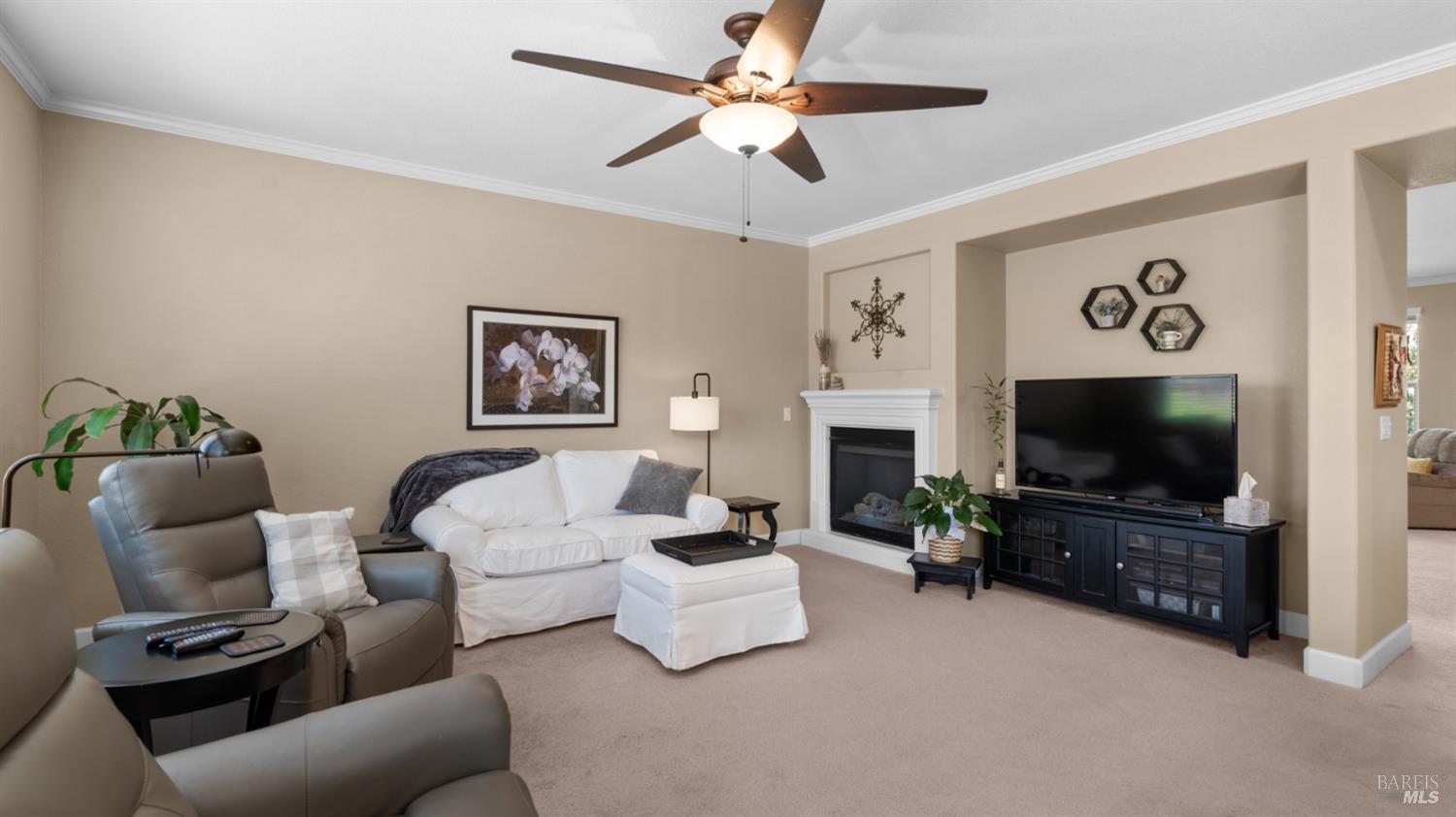 312 Rock Creek Circle Vacaville CA 95688