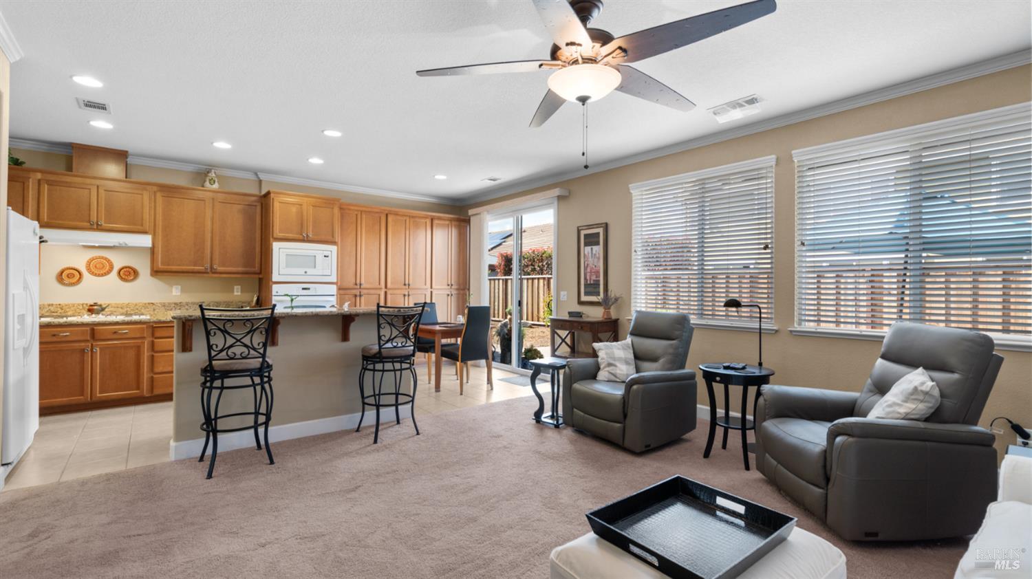 312 Rock Creek Circle Vacaville CA 95688