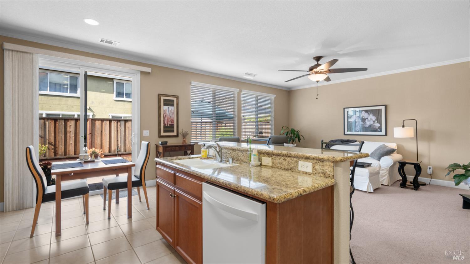 312 Rock Creek Circle Vacaville CA 95688