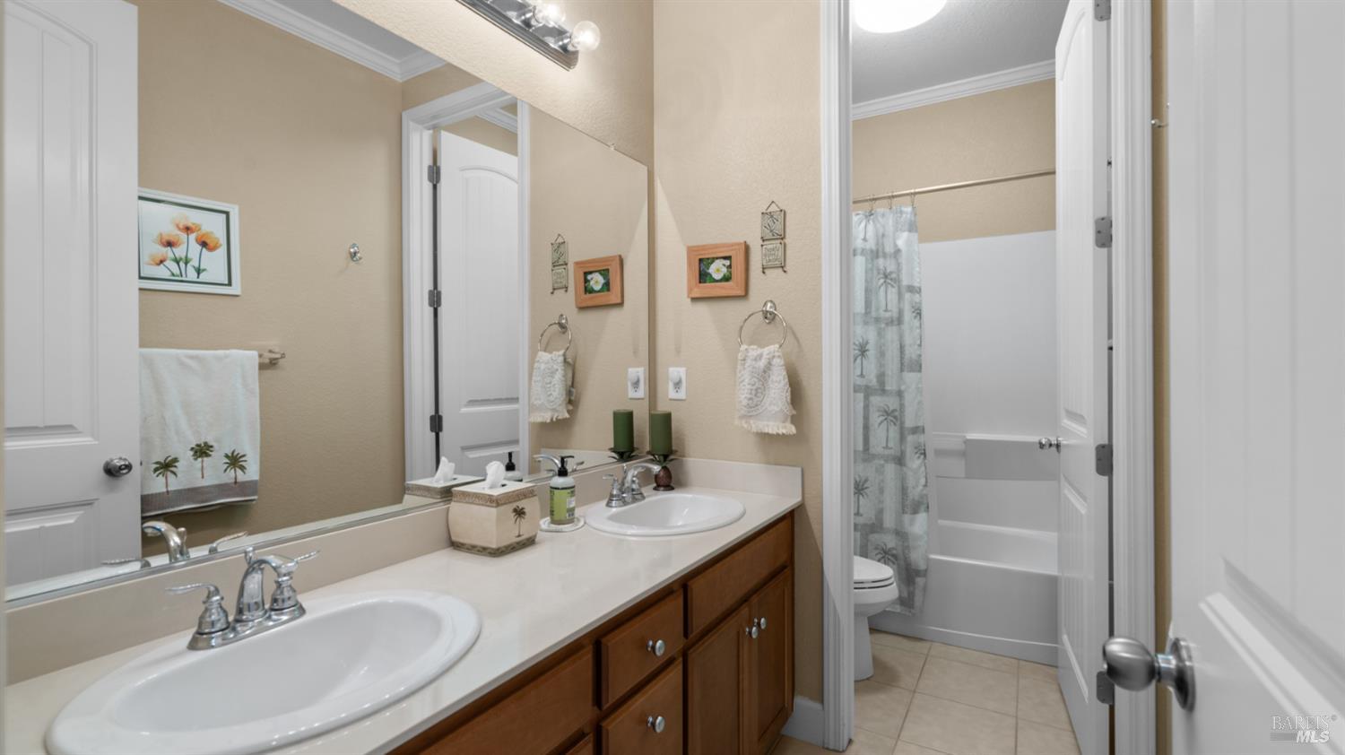 312 Rock Creek Circle Vacaville CA 95688