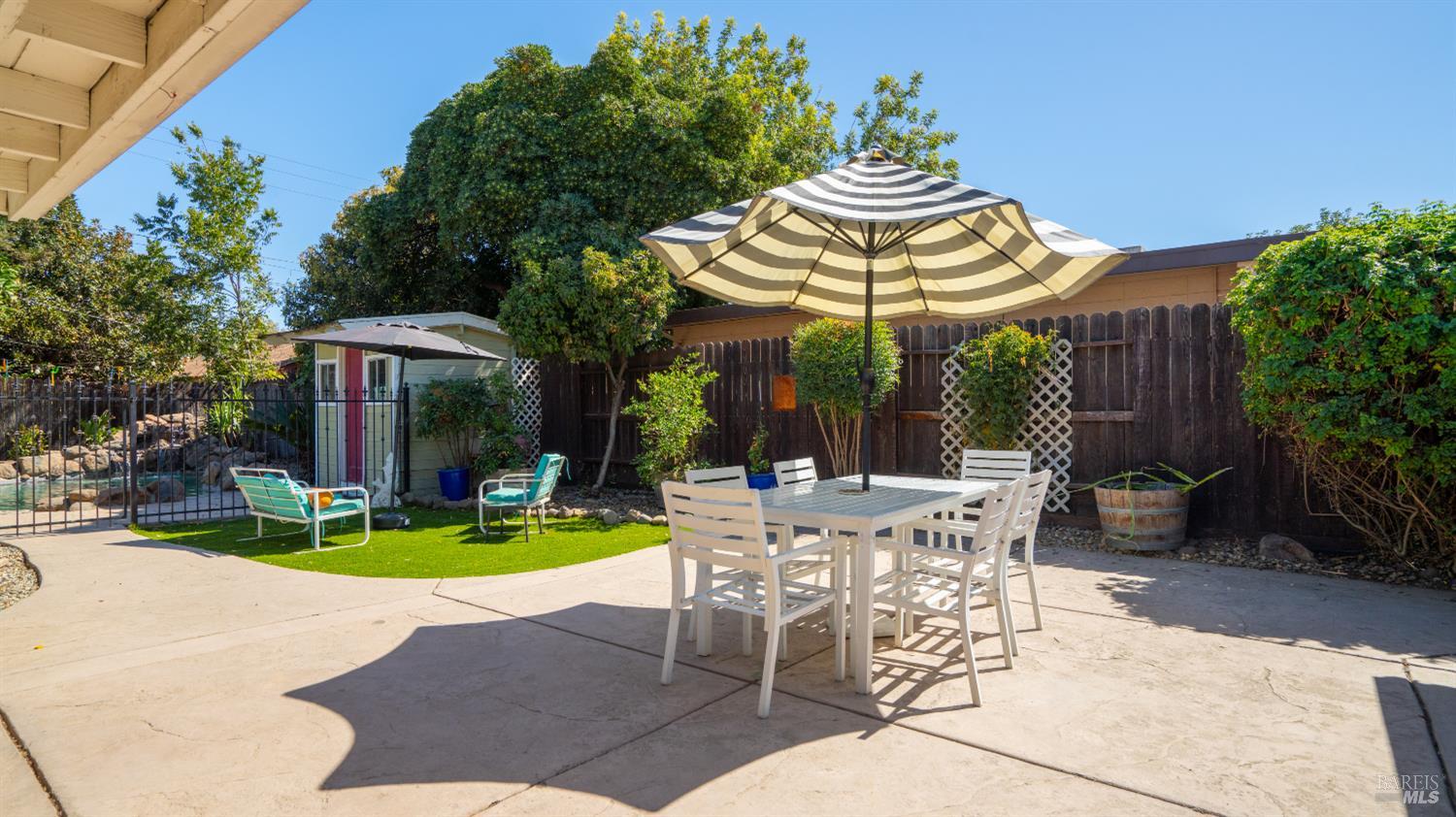 700 E A Street Dixon CA 95620
