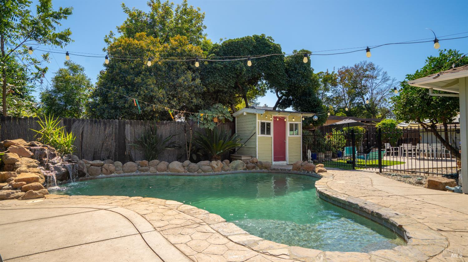 700 E A Street Dixon CA 95620