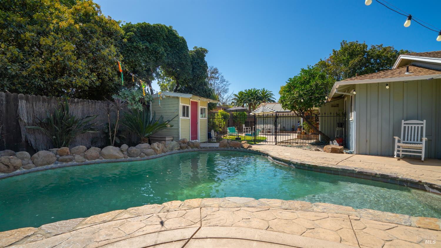 700 E A Street Dixon CA 95620