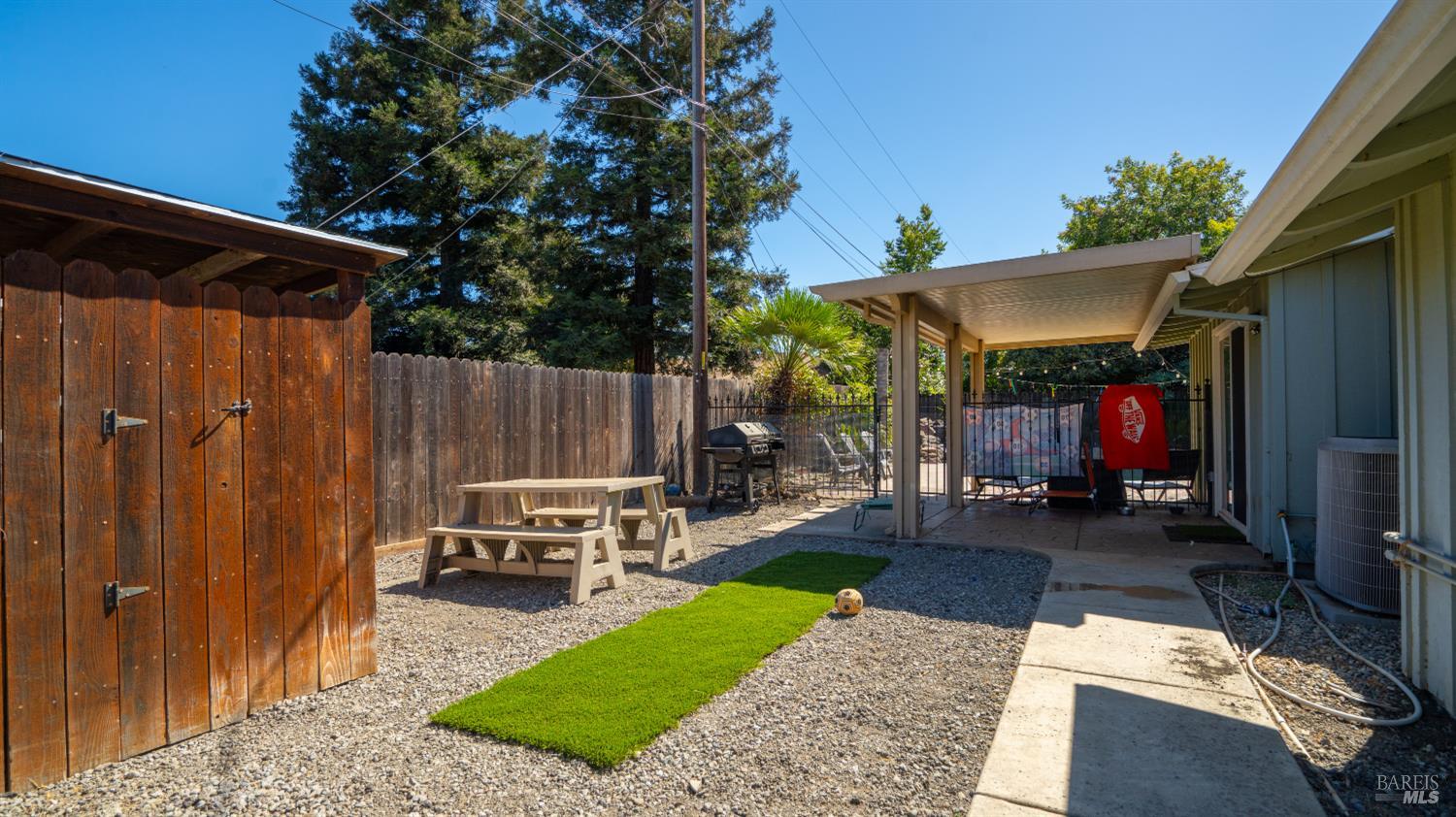 700 E A Street Dixon CA 95620