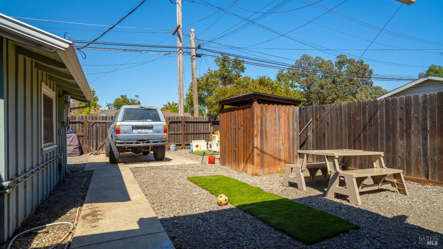 700 E A Street Dixon CA 95620