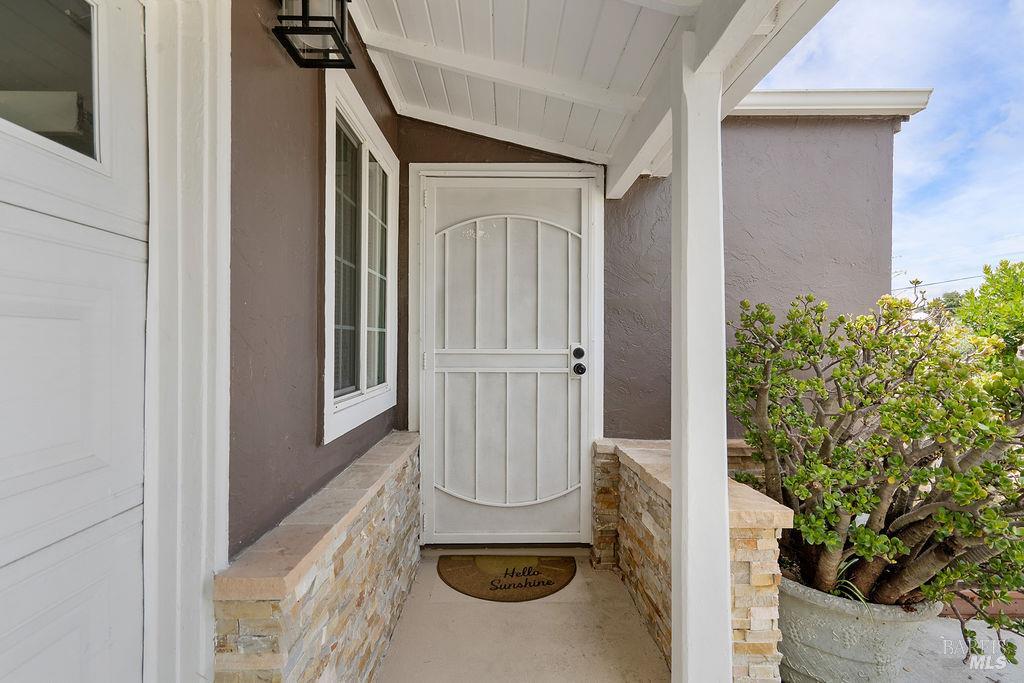 420 Gillcrest Avenue Vallejo CA 94591