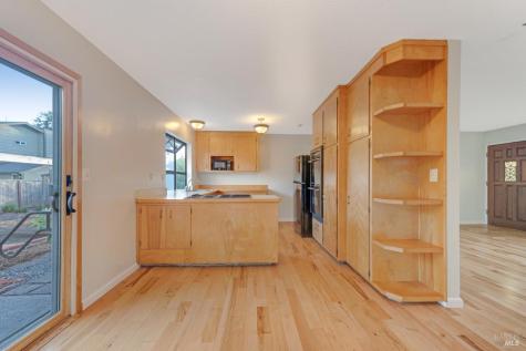 4772 Sunshine Avenue Santa Rosa CA 95409