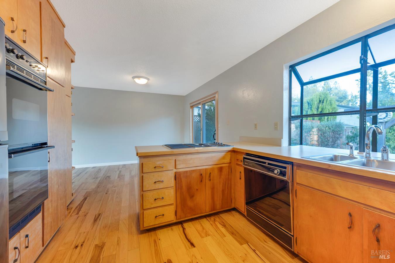 4772 Sunshine Avenue Santa Rosa CA 95409