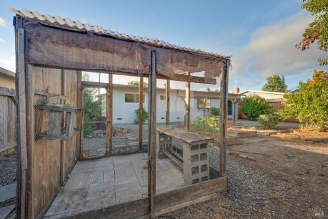 4772 Sunshine Avenue Santa Rosa CA 95409