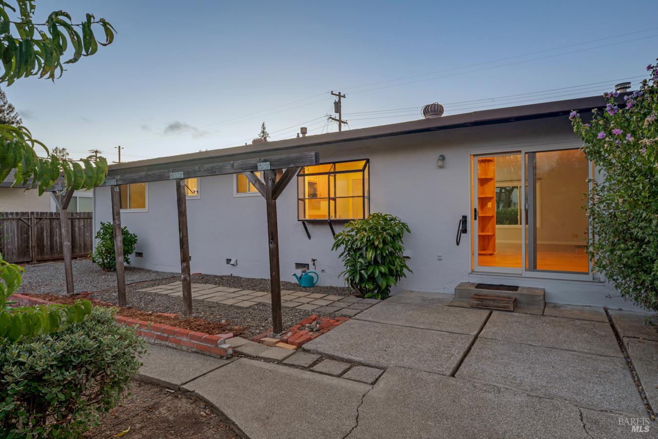 4772 Sunshine Avenue Santa Rosa CA 95409