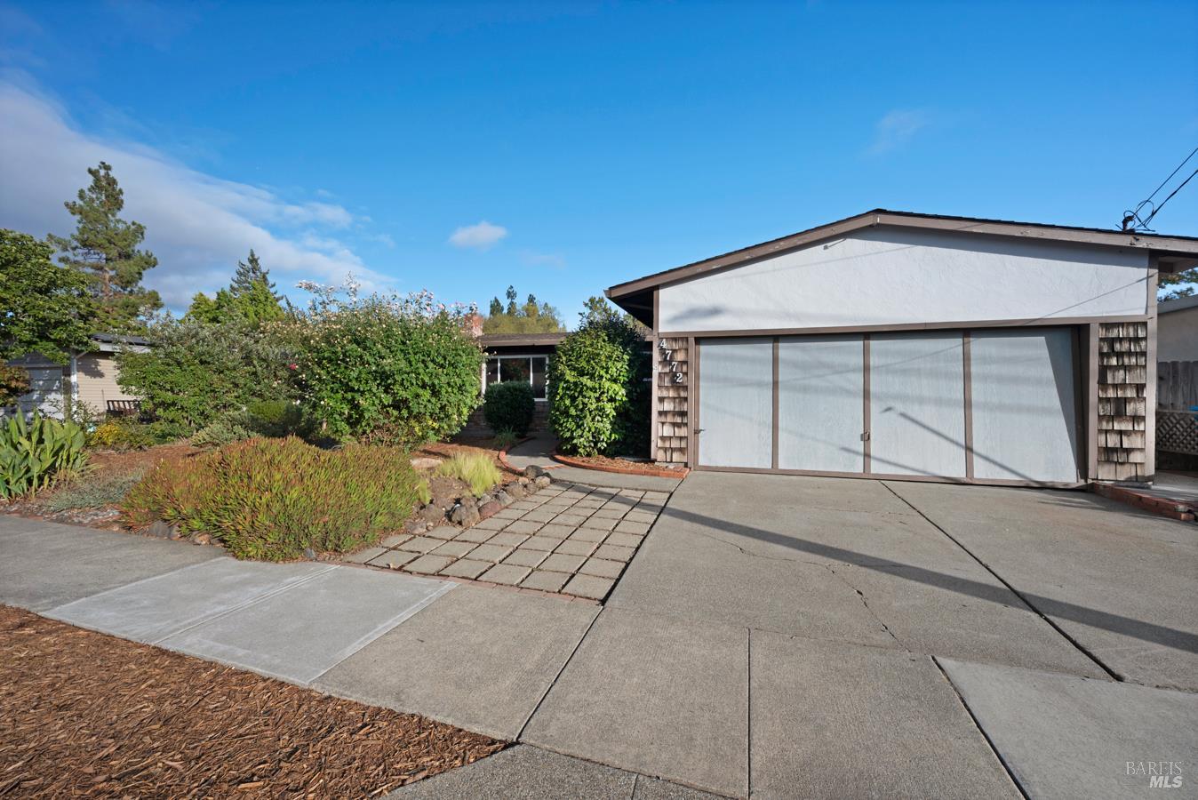 4772 Sunshine Avenue Santa Rosa CA 95409